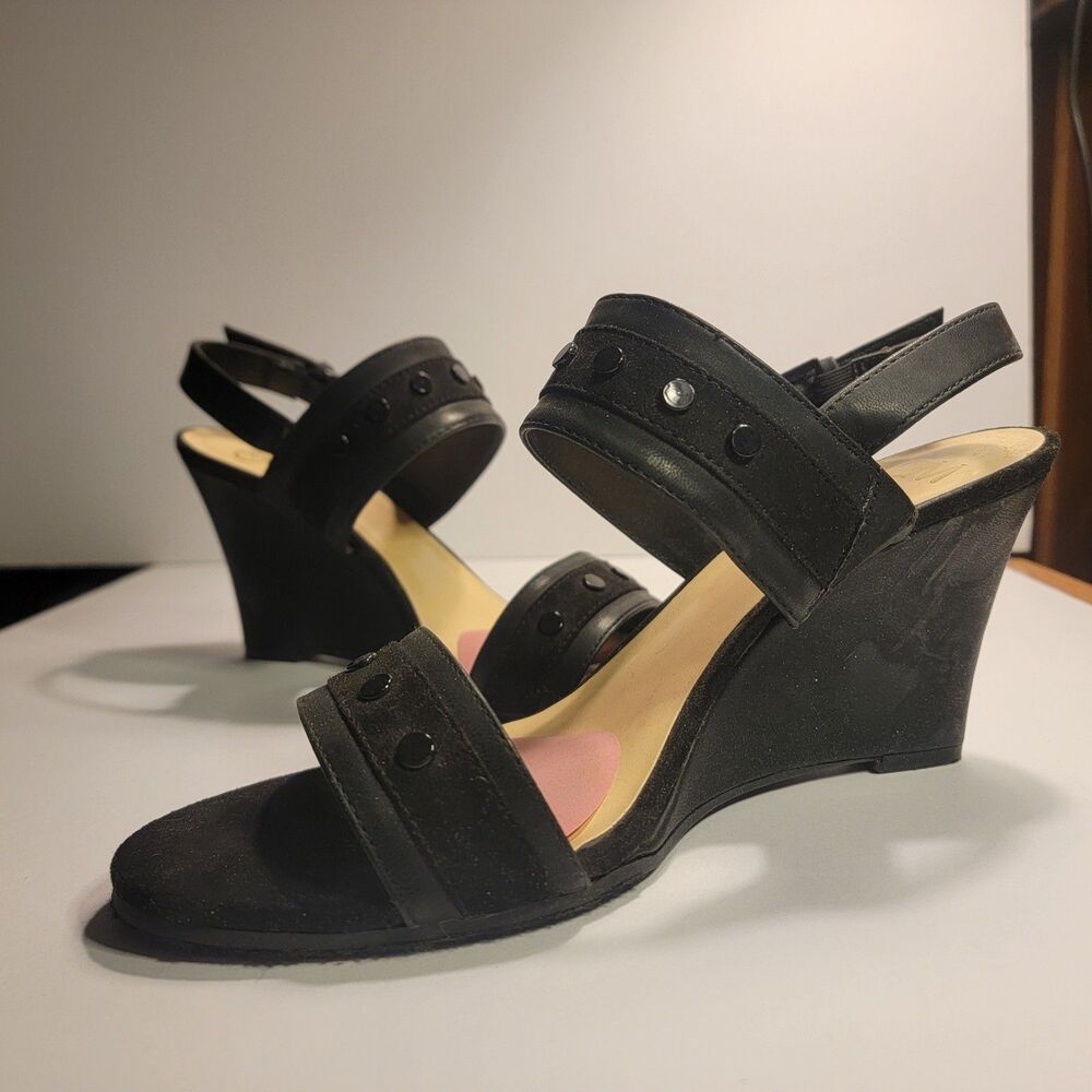 C&M Shoe Shoe Black Wedges Sz 8.5 Caroline